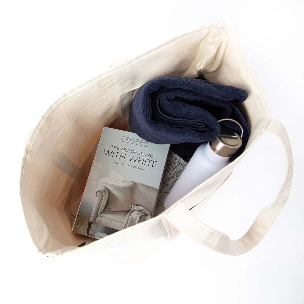 The Medium Zip Tote