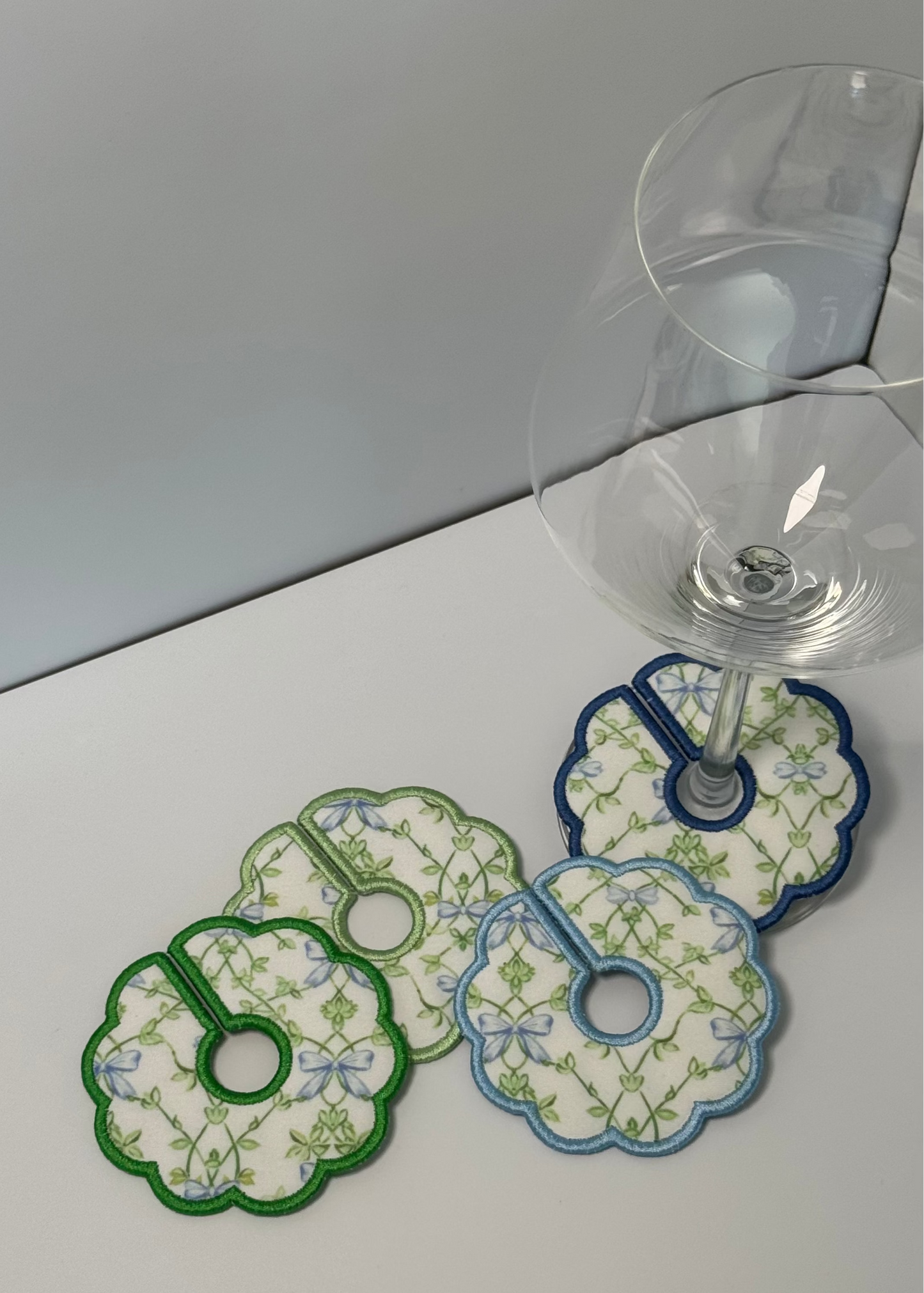 The Hostess Scalloped Stem Tags
