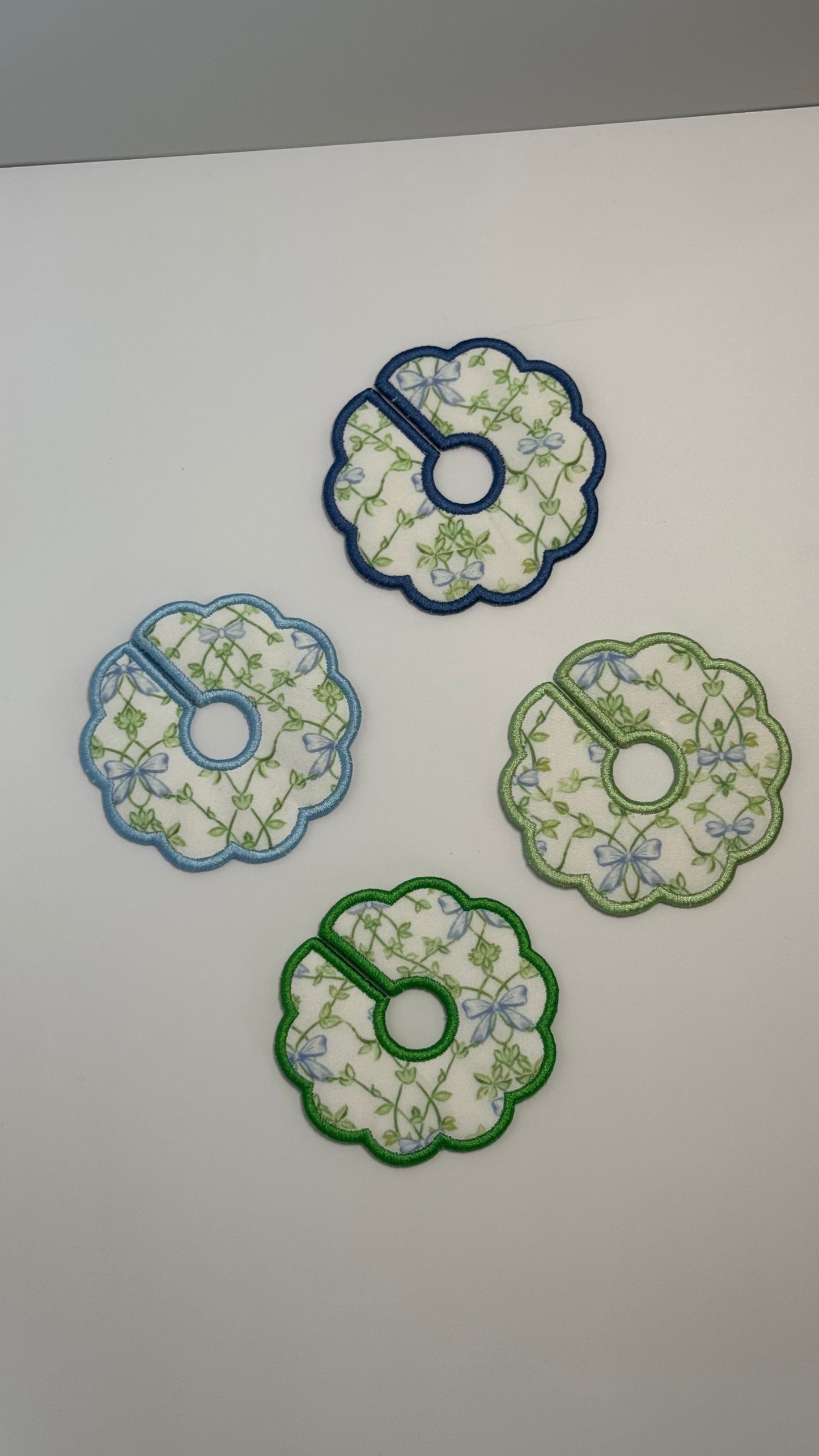 The Hostess Scalloped Stem Tags