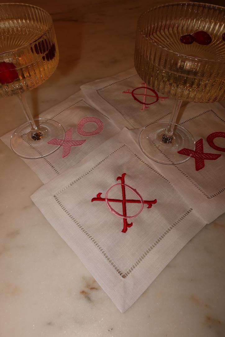 XO Filled Linen Cocktail Napkin