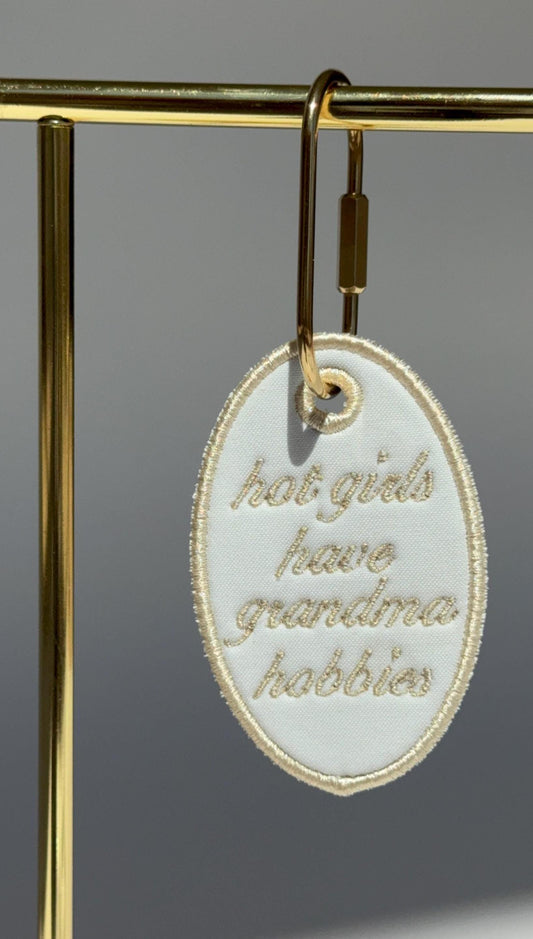 Oval Embroidered Bag Tag – Grandma Hobbies Floral Keychain Tote Accessory